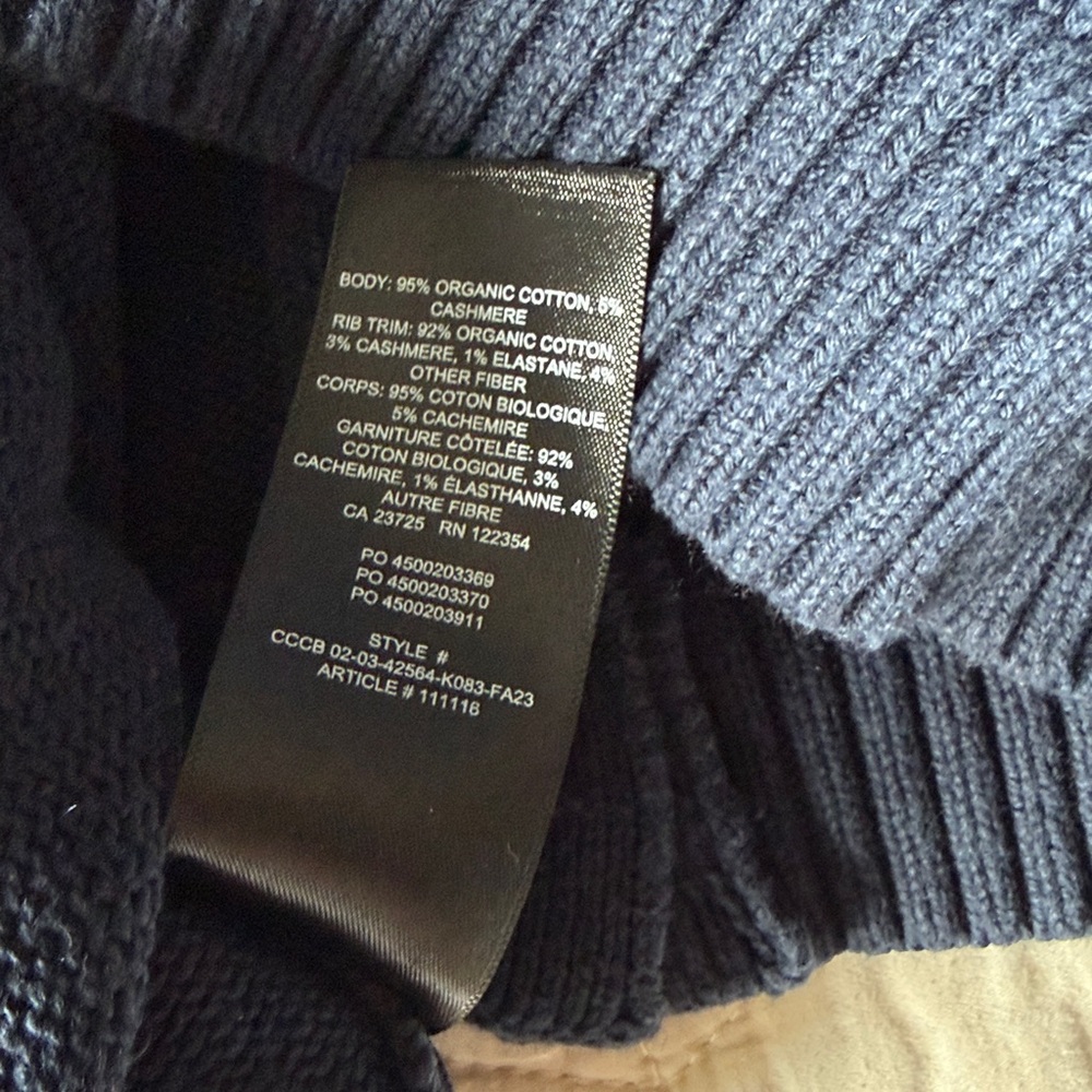 Sunday Best Navy Cropped V‑Neck Button Cardigan - Picture 5 of 6